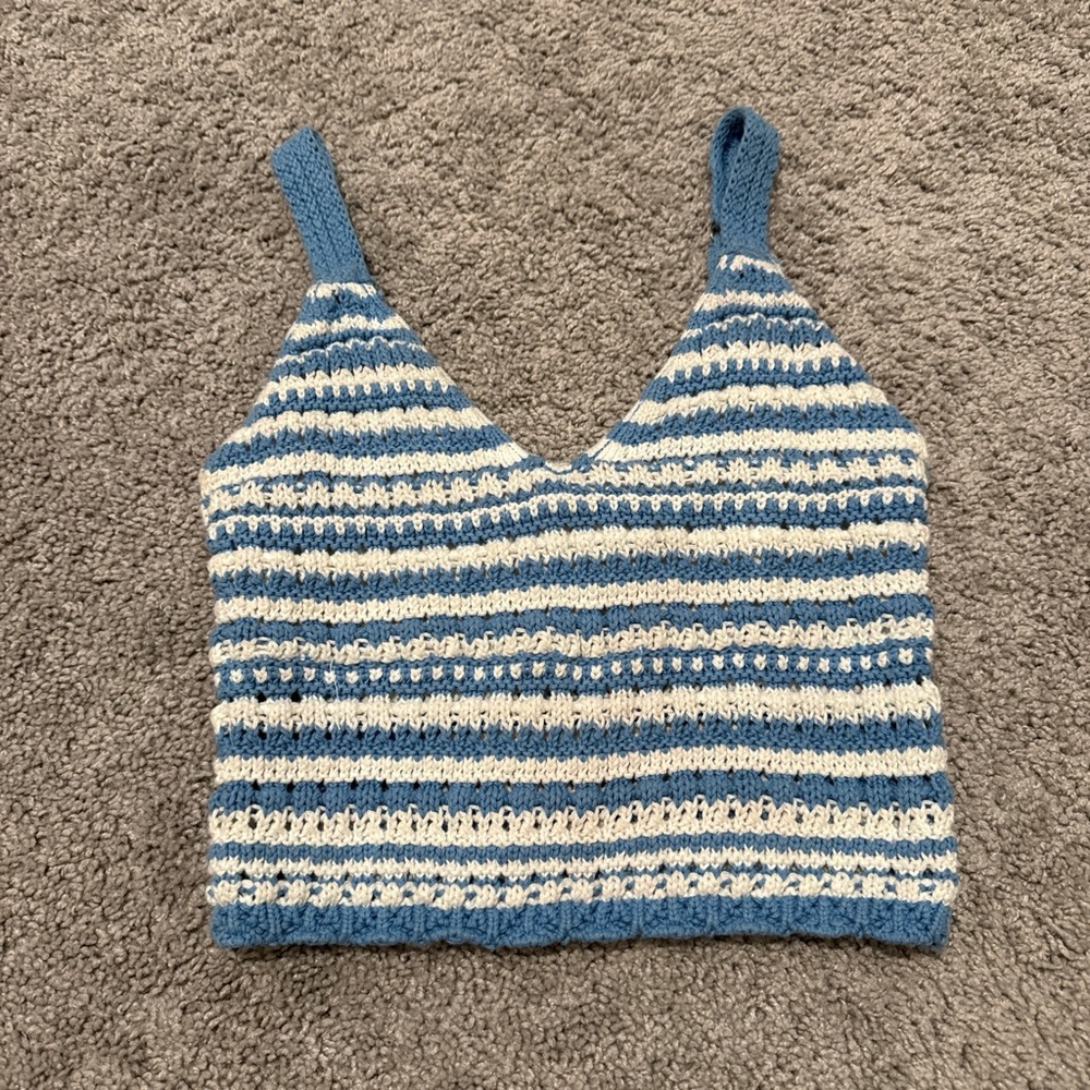 🛍️ 3/$25 Hollister Crochet Tank XS